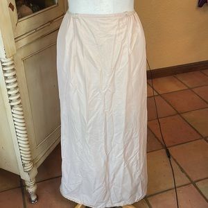 Half Slip long EXCELLENT CONDITION